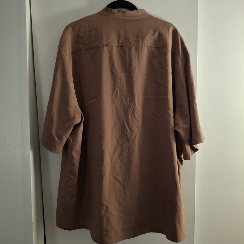 Coofandy Men's Brown Casual Short Sleeve Shirt - Picture 2 of 9